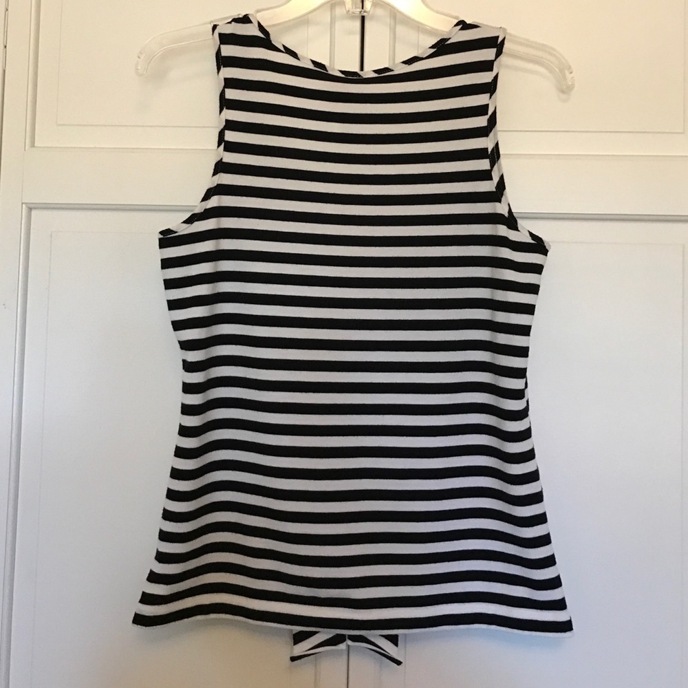 Ruby Rd. Top - Picture 4 of 4